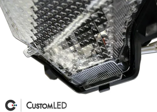 Vista 5 de Blaster-X - Luz trasera LED integrada para Yamaha YZF-R3 2015-2023 (lente transparente)