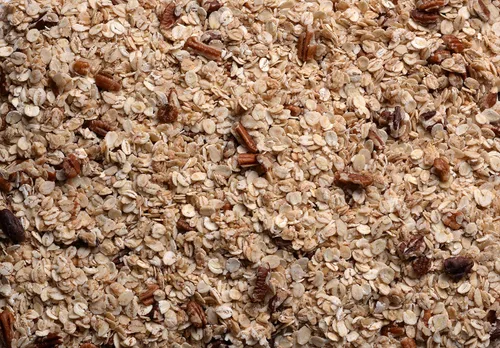 Vista 8 de Burl Barley Granola, Jarabe de arce y nueces, 1 libra, granola de grano entero, grano de cebada enrollada, granola de nuez de arce endulzada