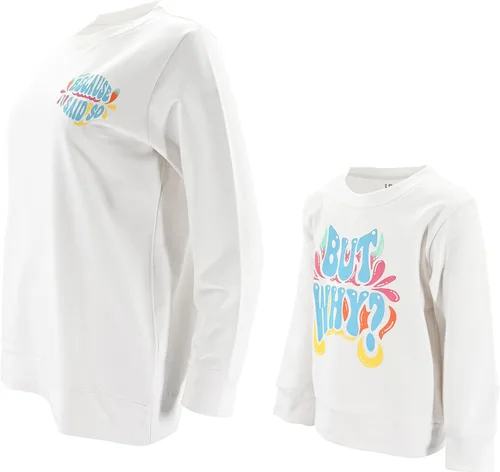 Vista 2 de Unique Baby Mommy and Me Ive Created a Monster - Camisa con cuello en V gris