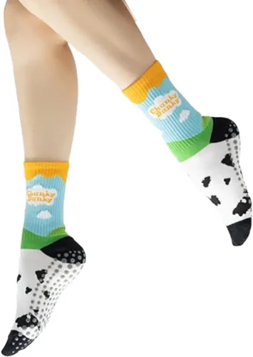Vista 7 de Verdancy Yoga Pilates Socks with Grips for Women Non Slip Solid Graffiti Cushioned Crew Socks for Barre Ballet Dance Beige