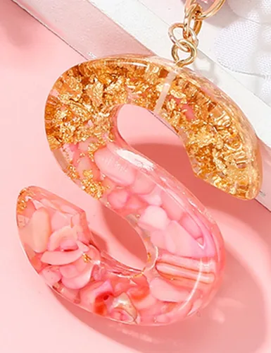 Vista 6 de MBOAH Llavero de letra inicial rosa para mujeres, niños, adolescentes, niñas, hermanas, parejas, lindos accesorios de llavero para llaves