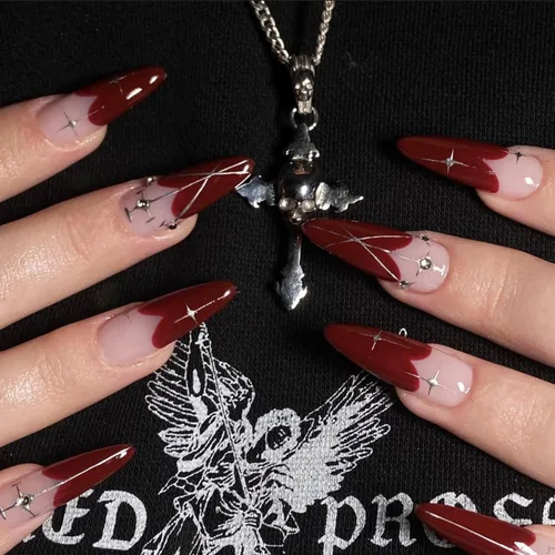 Vista 25 de BABALAL - Uñas postizas largas a presión, uñas postizas negras y rojas, uñas acrílicas de almendra con diseño gótico de vampiro, uñas adhesivas
