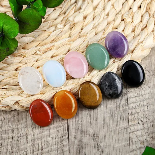 Vista 2 de ZHIYUXI Juego de 10 cristales y piedras curativas, piedras preciosas de preocupación para la ansiedad, ovalada, palmera pulgar, amatista, cuarzo