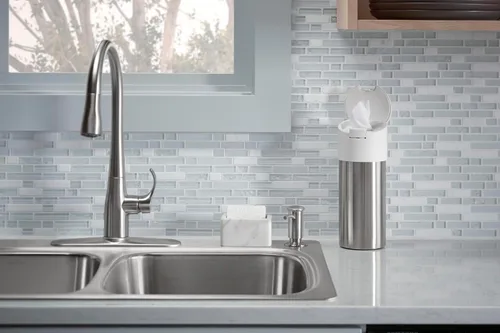 Vista 3 de KOHLER 1895-C-2MB Dispensador de jabón para fregadero de cocina con diseño contemporáneo, almacena jabón líquido o líquido para lavavajillas, latón