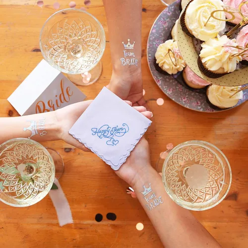 Vista 6 de Pañuelos bordados para boda, lágrimas felices, pañuelos de boda con bordes de encaje festoneados para el día de la boda novia
