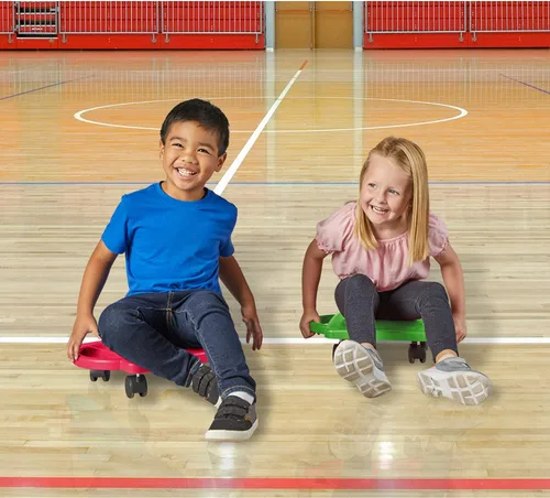 Vista 7 de hand2mind Tabla de Patinete Interior Verde con Asas, Patinete de Piso para Sentarse, Actividades de Gimnasio para Niños, Juegos de Recreo