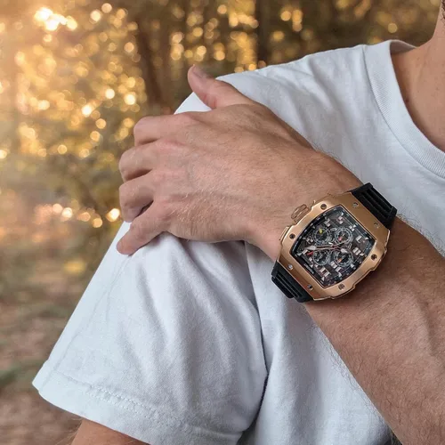 Vista 7 de WISHDOIT GT Chronograph Watch Mens Luxury Tonneau Watch Calendar Date Luminous Waterproof Replica Watch for Men FKM Rubber Strap Sport Dress Casual