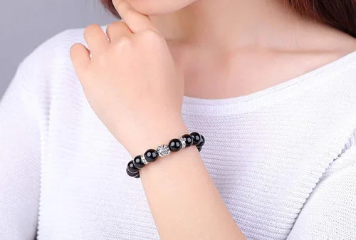 Vista 5 de KIOMOY Pulsera de obsidiana de piedra natural Feng Shui PiXiu PiYao Fashion Jewelry para hombre o mujer, 0.472in o 0.394in