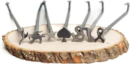 Vista 6 de Kit de hierros para marcar de acero mini de 1" con personajes surtidos para sombreros, grabado en madera, manualidades para principiantes y adultos