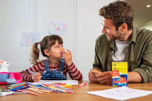 Vista 7 de MÖLLER'S Omega 3 cápsulas, aceite de pescado natural Omega3 para niños con DHA y EPA, sin gluten, lactosa o azúcar añadido y fácil de masticar