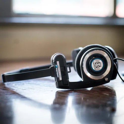 Vista 9 de Koss Porta Pro - Auriculares de diadema con funda, color negro
