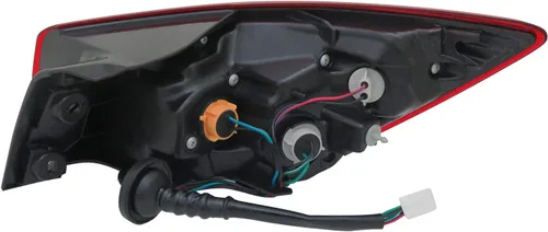 Vista 2 de TYC 11-6860-00-1 Lámpara trasera izquierda de repuesto compatible con Mazda CX-3