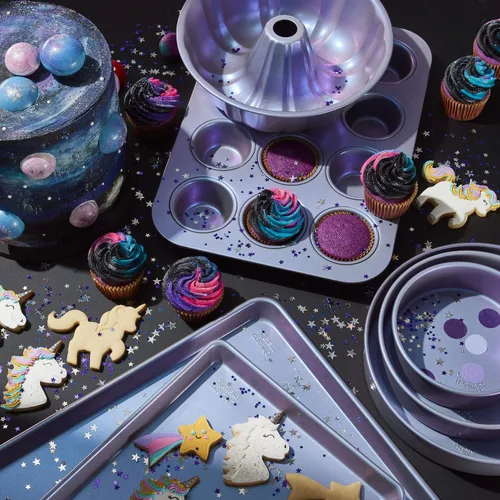 Vista 5 de Chicago Metallic Aurora - Sartén antiadherente, 12 tazas de magdalenas, iridiscente
