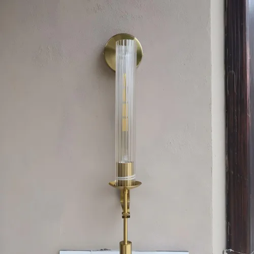 Vista 5 de LIGHTLAND Aplique de pared dorado, lámpara de pared moderna de metal y vidrio de 28 pulgadas, lámpara de pared para sala de estar, dormitorio