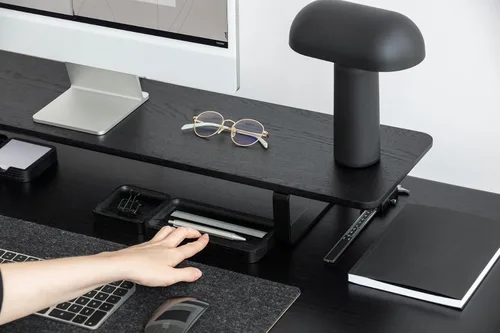 Vista 6 de Oakywood Soporte doble para monitor, hecho a mano en la UE, elevador de madera natural, accesorios para laptop, capacidad de 220 libras, 41.3 x 9