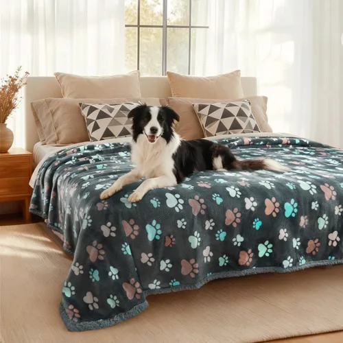 Vista 25 de Luciphia Mantas impermeables para mascotas para sofá o cama, a prueba de orina líquida, lavable, suave, esponjosa, manta reversible para perros