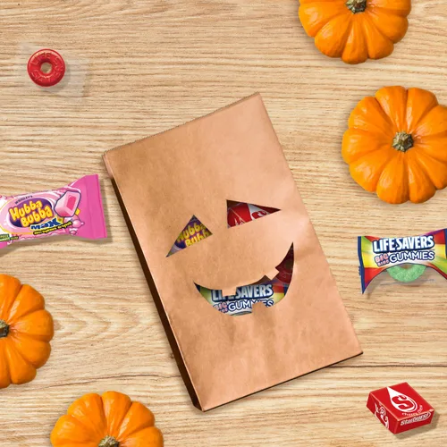 Vista 6 de Starburst, Life Savers, Hubba Bubba y Life Savers - Gomitas de caramelo de Halloween, mezcla surtida, masticables, de chicle de burbujas y caramelos