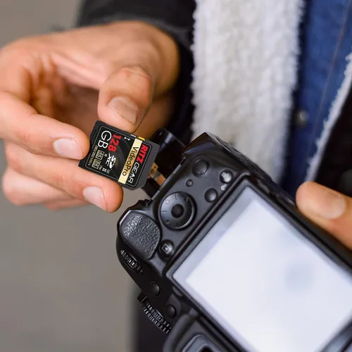 Vista 3 de Ritz Gear Tarjeta SD SDXC UHS-II de alta velocidad de 128 GB, C10, U3, V90, Full-HD y 8K tarjeta de memoria para cámaras DSLR, calidad