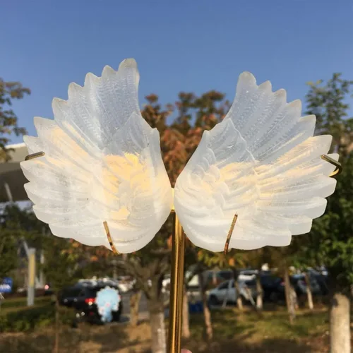 Vista 7 de Selenita natural, un par de alas con stents dorados, alas de ángel talladas a mano, muestras minerales, decoración del hogar, curación de reiki