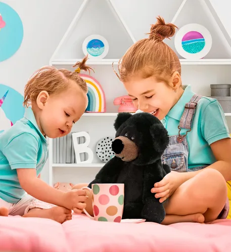 Vista 5 de DolliBu Peluche de oso negro – Oso negro suave y abrazable de pierna larga, adorable juguete de peluche para jugar, lindo regalo de vida silvestre
