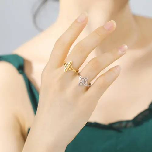 Vista 18 de UNIFT Anillo de nudo de bruja para mujer, de acero inoxidable, estilo geométrico, elegante, elegante, irlandés, nudo celta, ajustable, anillo