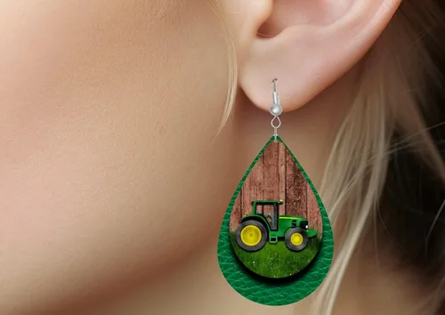 Vista 3 de Green Tractor Earrings, Gift for Farmer, Farm Earrings