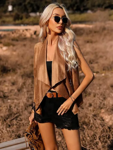 Vista 5 de OYOANGLE Chaqueta tipo cárdigan de gamuza hippie sin mangas con cuello abierto para mujer