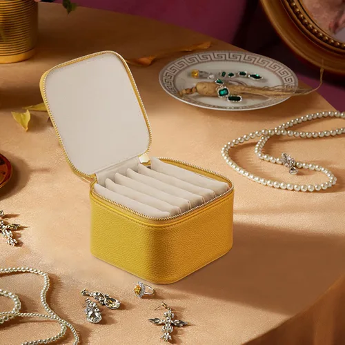 Vista 2 de Vlando Joyero de viaje, pequeña bolsa de joyería con 6 bolsillos de terciopelo con cremallera, organizador de joyería de piel sintética para mujeres