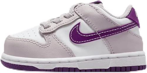 Vista 662 de Nike Kid's Dunk Low Sneaker