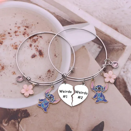 Vista 3 de KTENME Regalo de Stitch para mujeres y niñas, 2 pulseras con dijes Weirdo1 Weirdo2, joyería para amigos, mejores hermanas, colegas, amantes