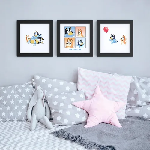 Vista 2 de Trends International Gallery Pops Bluey - Paquete de arte de pared para la vida real (paquete de 3)