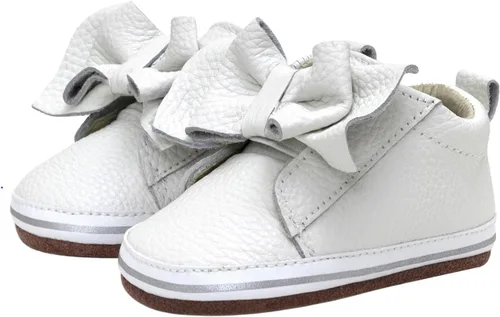 Vista 19 de Robeez First Kicks - Zapatos y tenis unisex para bebés y niños pequeños Cuero Addie Taupe
