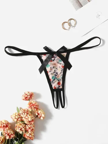 Vista 4 de Floerns Bragas de tanga con espalda en Y con perlas bordadas de mariposa para mujer