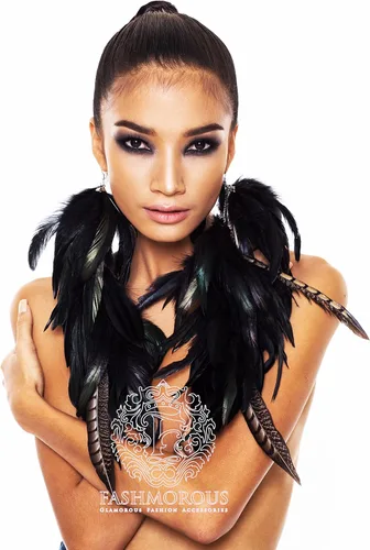 Vista 5 de FASHMOROUS - Pendientes de plumas negras para mujer, aretes de plumas para mujer, aretes de plumas negras para mujer