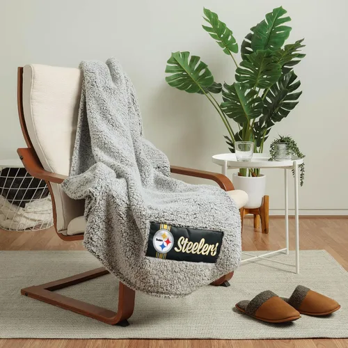 Vista 8 de FOCO Manta Sherpa de nube con logotipo grande del equipo de la NFL, 60 x 70 pulgadas