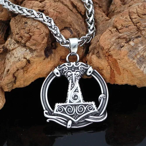 Vista 2 de GuoShuang Collar vikingo nórdico con brújula de acero inoxidable Odin Rune Mjolnir Collar Viking Jewelry Hombres con bolsa de regalo de Valknut