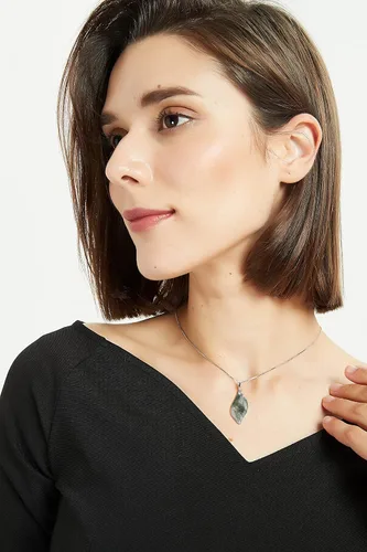 Vista 3 de COAI Collar con colgante de hoja de ágata musgo de plata de ley 925