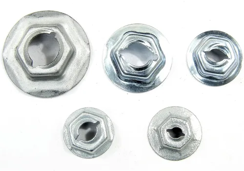 Vista 12 de Tuercas de corte de rosca PAL con emblema y adorno Retro-Motive - Se ajusta a pernos de 1/4" - Hexágono de 7/16" - (Cant.25) #1302