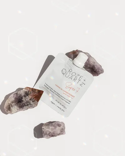 Vista 6 de Roze + Quartz® Acondicionador sin enjuague Super 7 • Siete beneficios para todo tipo de cabello (0.85 onzas)