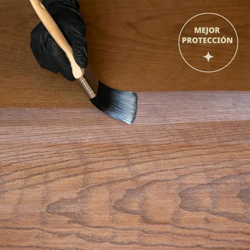 Vista 4 de Poliuretano a base de agua Rust-Oleum Varathane, transparente, 1 cuarto de galón, 200241H Water-Based, Crystal Clear Interior Wood Protection
