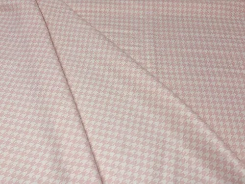 Vista 13 de Stitch & Sparkle Tela de rayón de bambú Algodón 42/44 Ancho, por The Yard, Polkadot