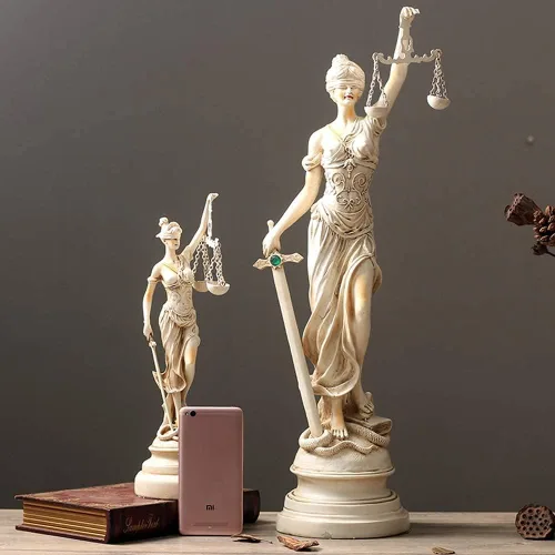 Vista 2 de Escultura de mesa estatua de la diosa de la justicia Mis diosa personaje de artesanía modelo escultura decoración de escritorio decoración del hogar