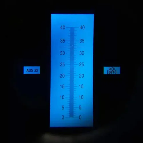 Vista 7 de Refractómetro DEF 0-40% AdBlue Concentración de Urea de Fluido de Escape Diesel Refractómetro Portátil con ATC para Diesel Automotriz, Hecho