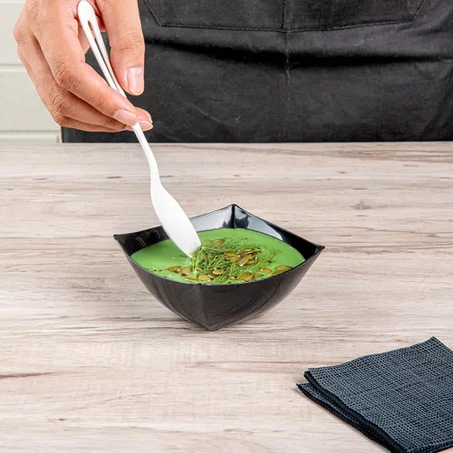 Vista 4 de Restaurantware Moderna - Cuencos de plástico de lujo de 8 onzas, 10 cuencos cuadrados desechables para ensalada, duraderos y resistentes