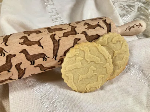 Vista 2 de Rodillo grabado en relieve del modelo de los perros salchicha grabado el rodillo con el modelo de los perros