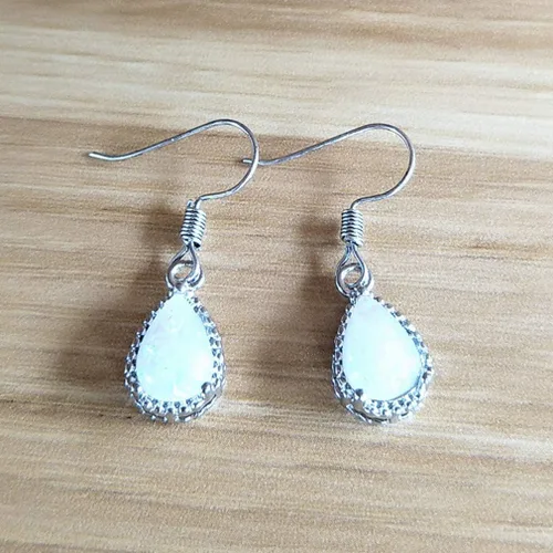 Vista 4 de Comelyjewel Pendientes de lágrima de ópalo de fuego blanco creados para mujer, útiles y prácticos