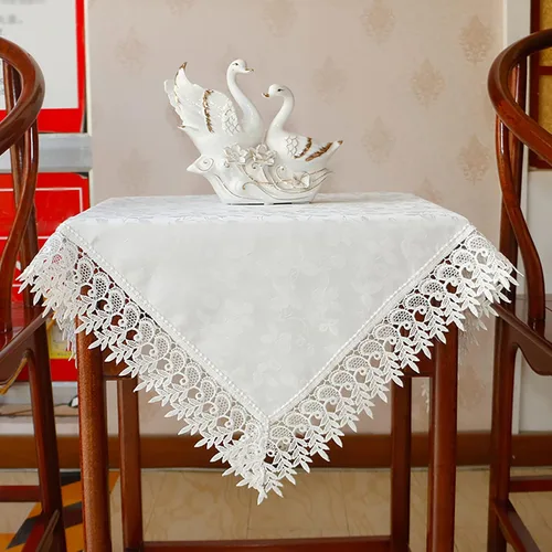 Vista 9 de Hsvanyr Manteles suaves bordados de encaje cremoso, bufandas para mesita de noche con exquisitas flores, vintage, shabby chic para bodas