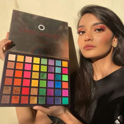 Vista 2 de UCANBE EXOTIC FLAVORS - Paleta de sombra de ojos + 15 brochas de ojos, juego de maquillaje de 48 colores neón brillante mate, sombra de ojos Po.