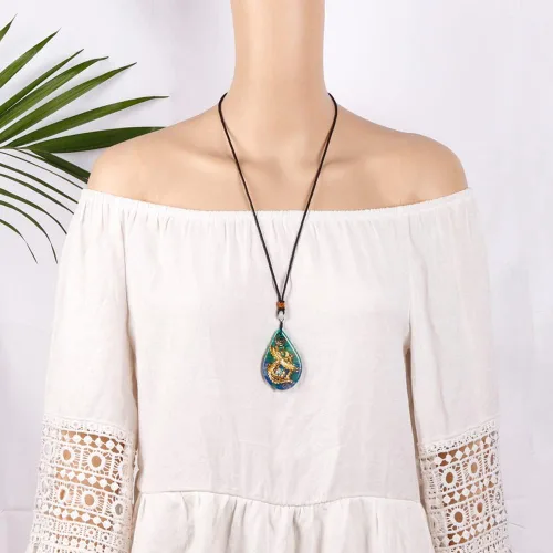Vista 6 de Colgante fénix para mujer, collar de orgonita Energía Collar de cristal curativo de aventurina verde, Pendant Size6*4*0.7cm, Cristal, aventurina