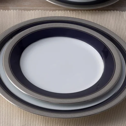 Vista 8 de Noritake Crestwood Cobalt Platinum - Juego de vajilla de 12 piezas, servicio para 4